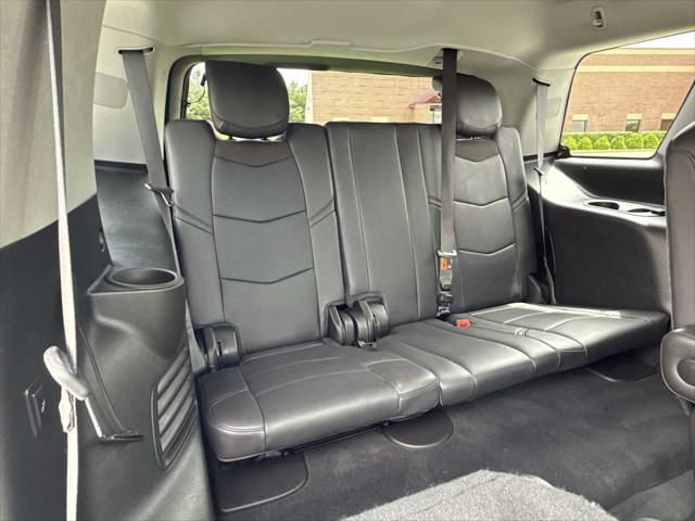 2018 Cadillac Escalade Luxury