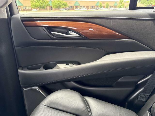 2018 Cadillac Escalade Luxury