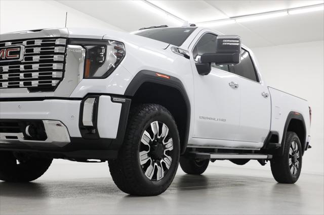 2026 GMC Sierra 2500HD Crew Cab, Standard Bed, Denali, 4WD