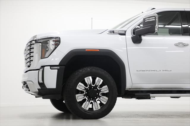 2026 GMC Sierra 2500HD Crew Cab, Standard Bed, Denali, 4WD