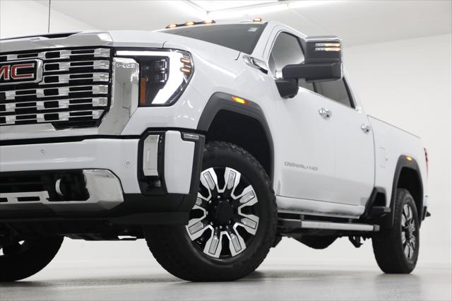 2026 GMC Sierra 2500HD Crew Cab, Standard Bed, Denali, 4WD