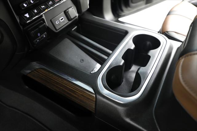 2021 Chevrolet Silverado 2500HD 4WD Crew Cab Standard Bed High Country