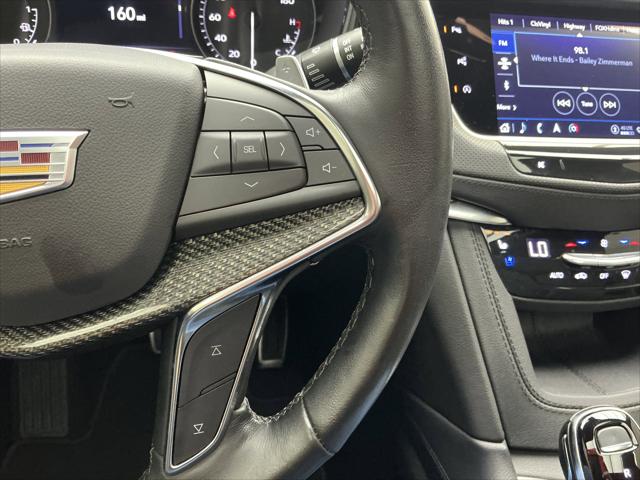 2024 Cadillac XT5 AWD Sport
