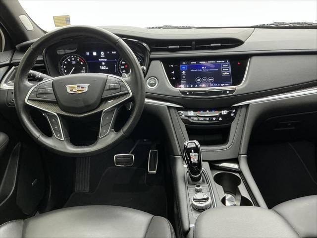 2024 Cadillac XT5 AWD Sport
