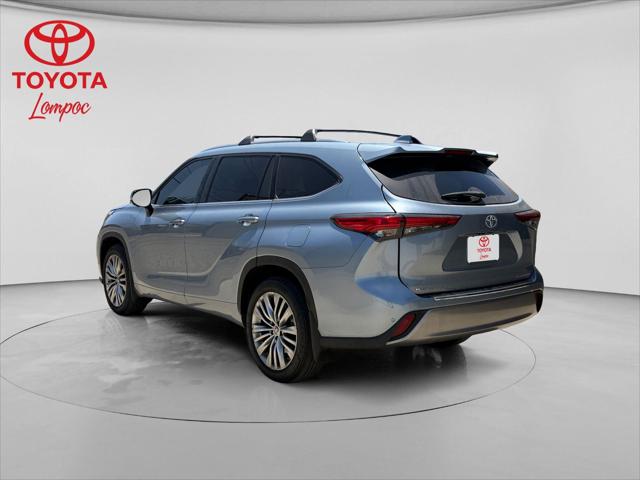 2023 Toyota Highlander Platinum