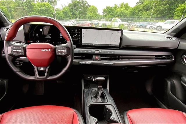 2025 Kia K4 GT-Line