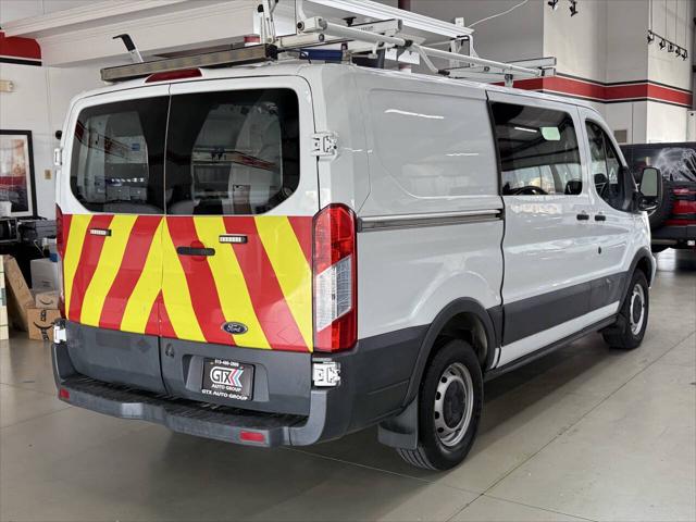2016 Ford Transit Base w/Sliding Pass-Side Cargo-Door