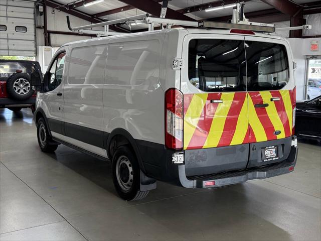 2016 Ford Transit Base w/Sliding Pass-Side Cargo-Door