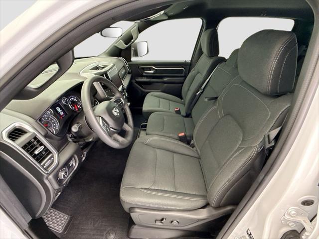 2025 Ram 1500 Big Horn Crew Cab 4x4 5'7" Box