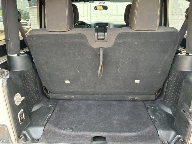 2017 Jeep Wrangler Sahara 4x4