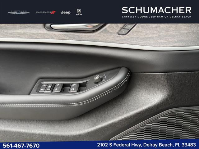 2026 Jeep Grand Cherokee L Limited 4x2
