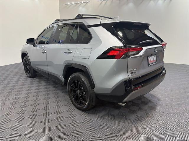 2024 Toyota RAV4 Hybrid SE