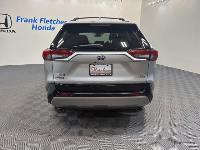 2024 Toyota RAV4 Hybrid SE