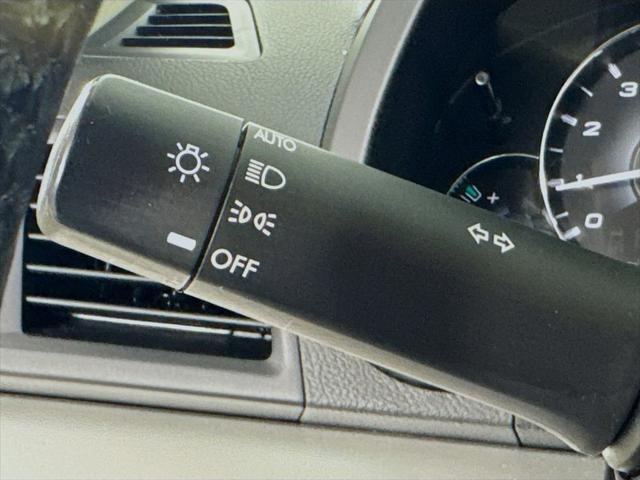 2011 Subaru Legacy 2.5i Premium