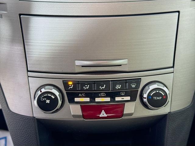 2011 Subaru Legacy 2.5i Premium