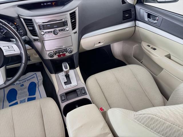 2011 Subaru Legacy 2.5i Premium