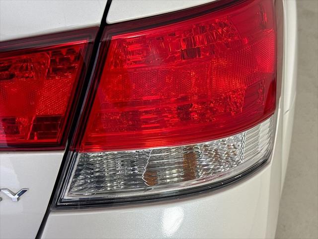 2011 Subaru Legacy 2.5i Premium