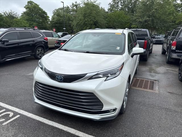 2021 Toyota Sienna Platinum for sale in Fort Walton Beach, FL