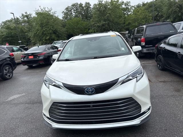 2021 Toyota Sienna Platinum