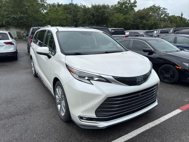 2021 Toyota Sienna Platinum