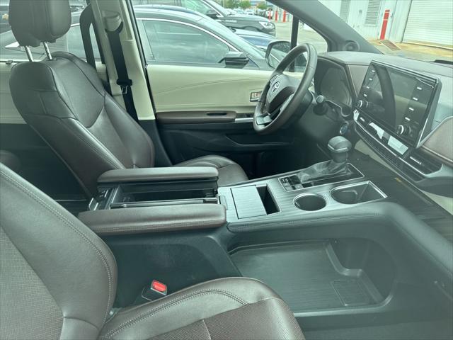 2021 Toyota Sienna Platinum