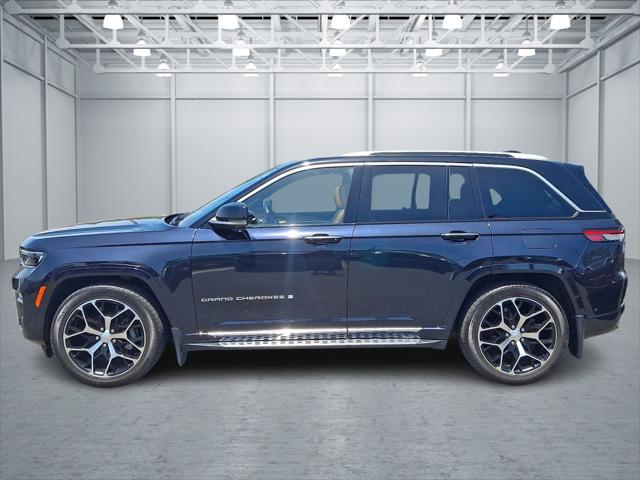 2023 Jeep Grand Cherokee Summit Reserve 4x4 2023 Jeep Grand Cherokee Summit Reserve 4x4