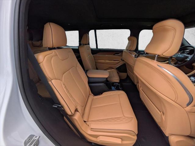 2025 Jeep Grand Cherokee L Summit Reserve 4x4