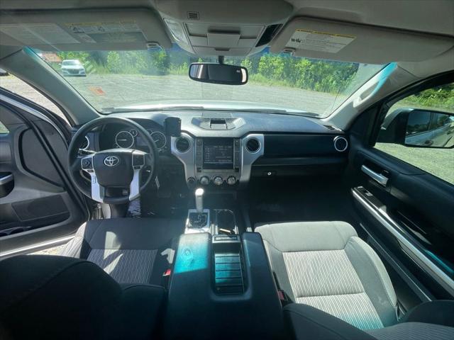 2016 Toyota Tundra SR5 5.7L V8 2016 Toyota Tundra SR5 5.7L V8