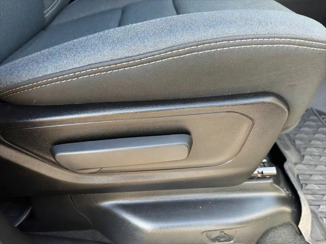 2022 Ram 1500 Big Horn Quad Cab 4x4 6'4" Box