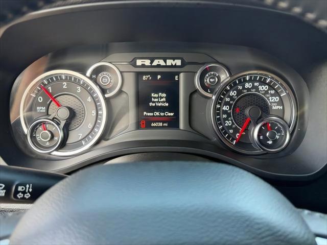 2022 Ram 1500 Big Horn Quad Cab 4x4 6'4" Box