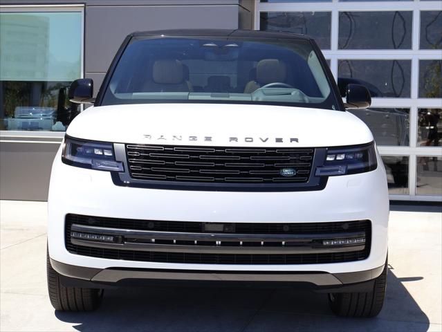 2026 Land Rover Range Rover P530 SE 7 Seat