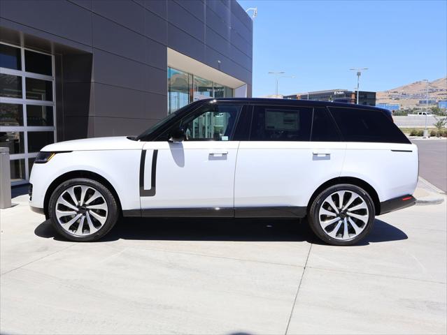 2026 Land Rover Range Rover P530 SE 7 Seat