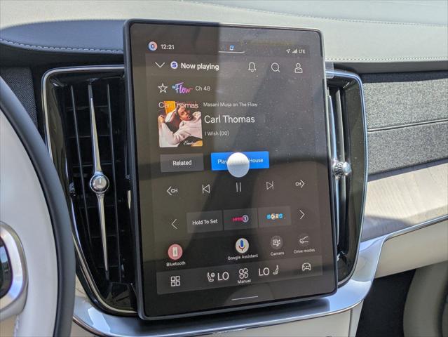 2026 Volvo XC90 Plug-In Hybrid Ultra Dark Theme, T8 AWD, Electric/Gasoline, 7 Seats