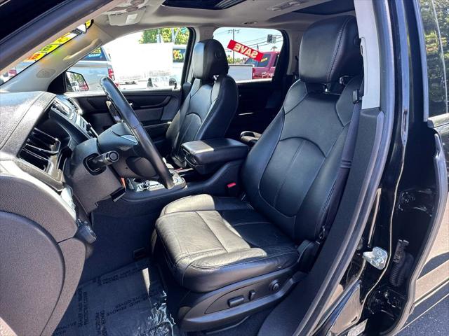 2016 GMC Acadia SLT-1