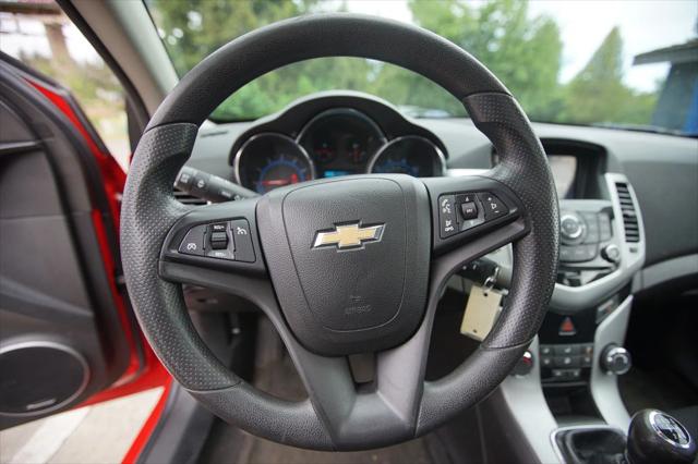 2015 Chevrolet Cruze 1LT Manual