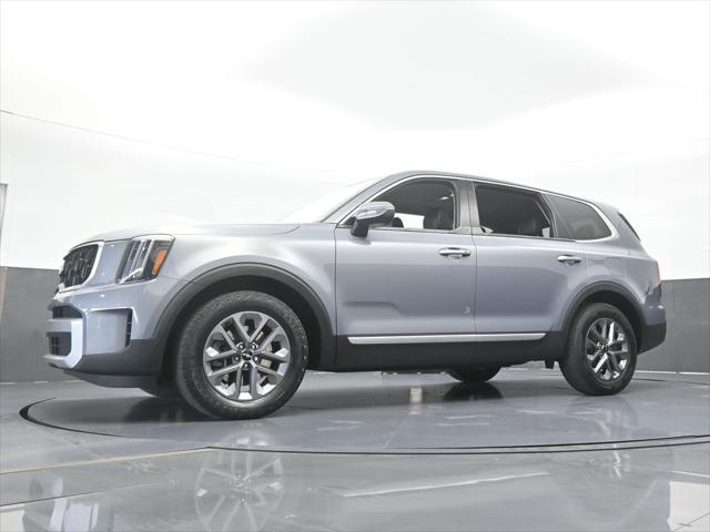 2024 Kia Telluride LX