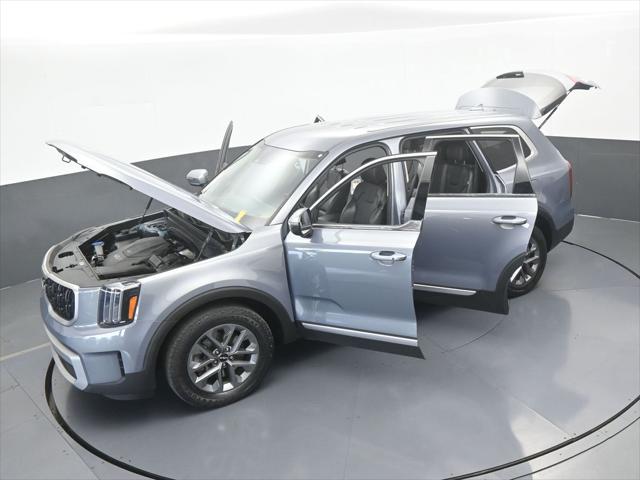 2024 Kia Telluride LX