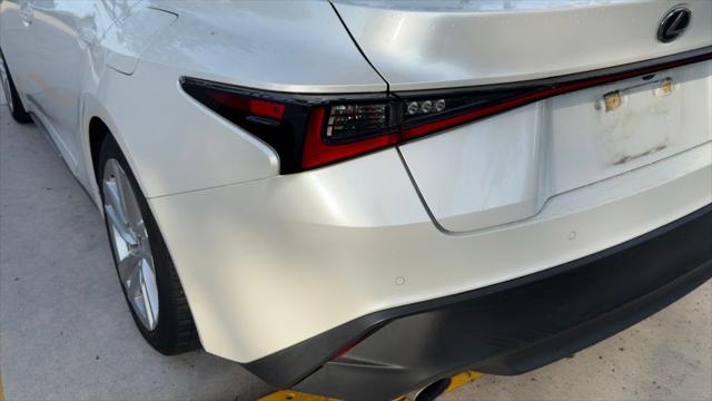 2023 Lexus IS 300 300
