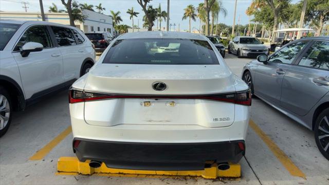 2023 Lexus IS 300 300