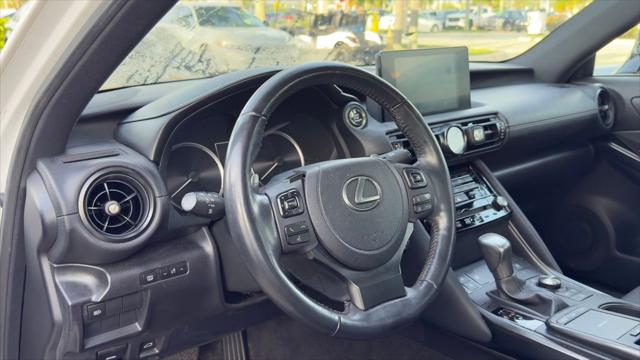 2023 Lexus IS 300 300