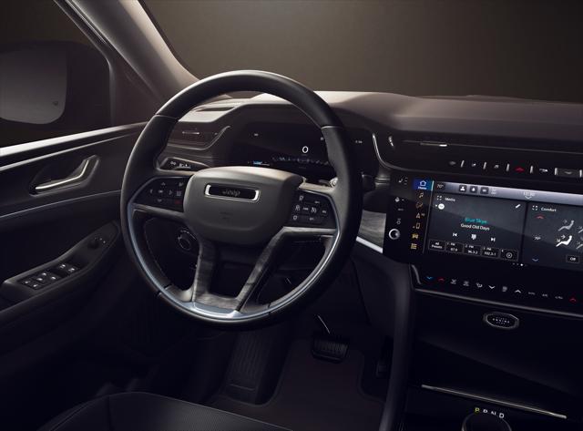 2026 Jeep Grand Cherokee L Grand Cherokee Laredo Altitude 4x4