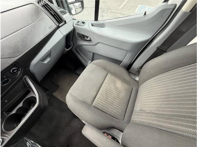 2017 Ford Transit XLT