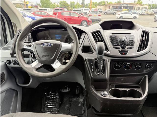 2017 Ford Transit XLT