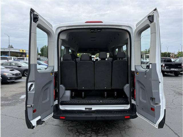 2017 Ford Transit XLT