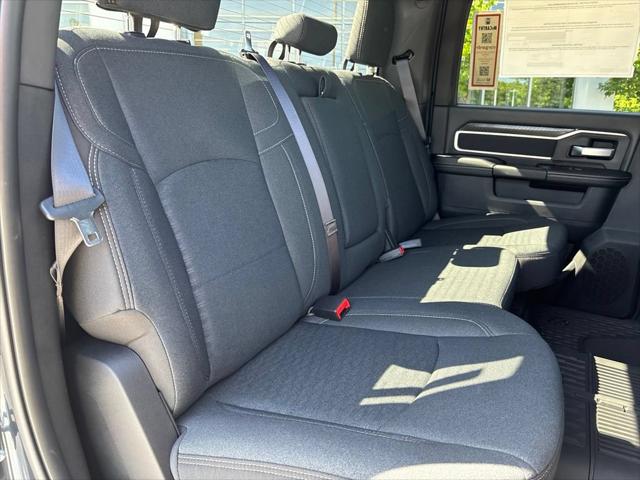 2026 Ram 2500 Big Horn Crew Cab 4x4 8 Box
