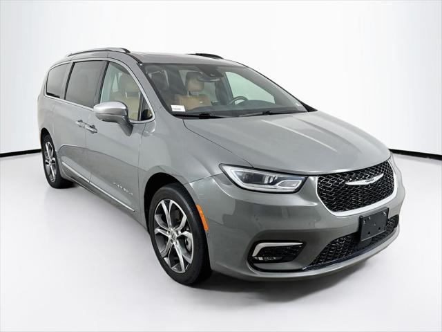 2022 Chrysler Pacifica Pinnacle AWD
