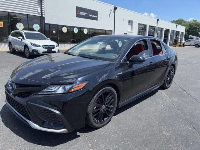 2021 Toyota Camry XSE Hybrid for sale in Lansing, MI