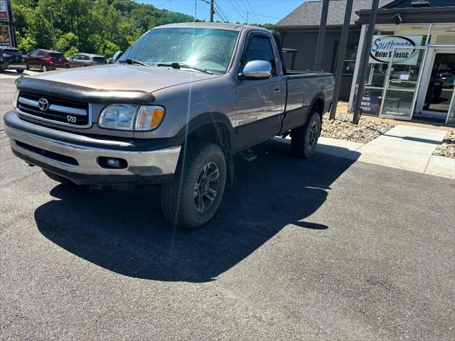 2000 Toyota Tundra SR5 V8 for sale in Cambridge, OH