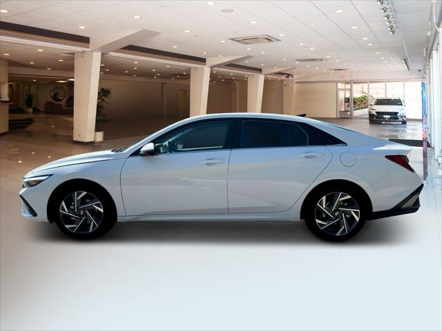 2025 Hyundai Elantra Hybrid Limited