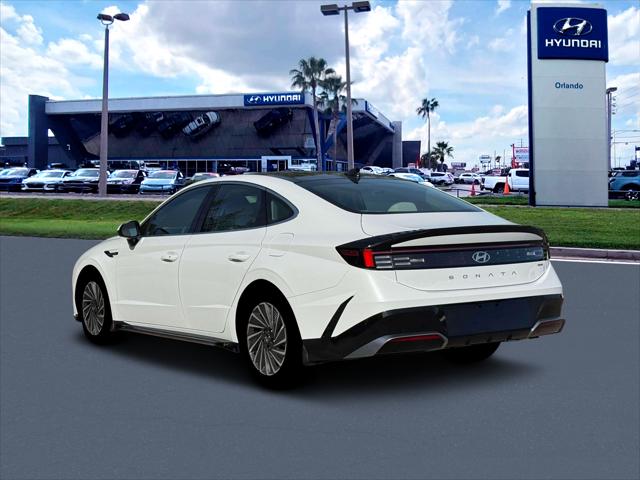 2026 Hyundai Sonata Hybrid SEL